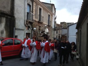 Processione1